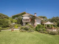 La Gaura Guest House Hotels near La Saliera