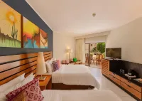 Grand Decameron Los Cabos, A Trademark All Inclusive Resort