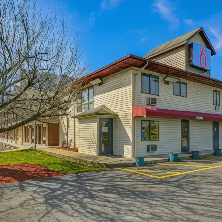 Motel 6 Carlisle, PA - Cumberland Valley