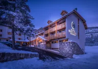 Le Grand Aigle Hotel & Spa فنادق في Le Monetier-les-Bains