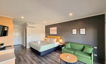 Seaview Motel & Apartments