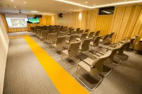 كلوج بيزنس كلاس