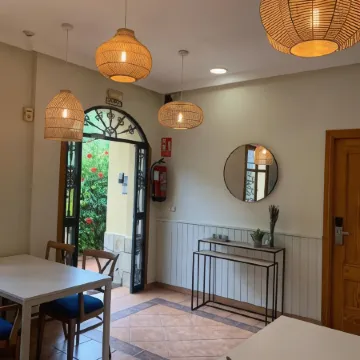 Hostal Moscatel