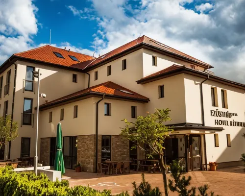 Ezüsthíd Hotel Hotels in Veszprem