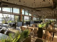 01 Nova Otel - breakfast