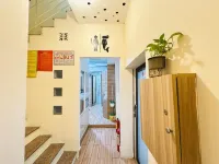 Little Garden Hostel