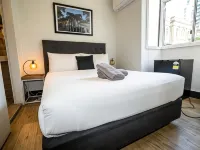 Brisbane Quarters Hotels in Spring Hill