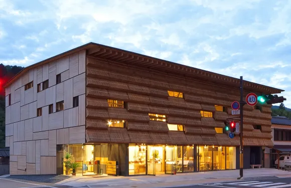 雲之上的上野酒店附屬市場籲召