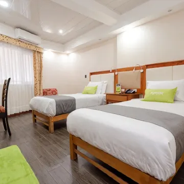 La Luna Inn Hotels near Gold Museum of Peru and Arms of the World