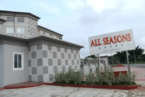 All Seasons Hotel - Superior Double