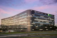 Holiday Inn Express London Heathrow T4 Hotels in Heathrow