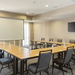 西德梅茵/約旦克里克萬豪萬怡飯店