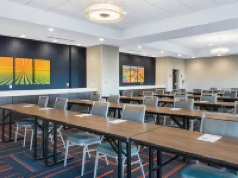 瑟克爾維爾歡朋酒店 瑟克爾維爾酒店