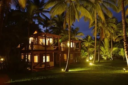 Hotel Pousada Pitinga Отели в г. Порту-Сегуру