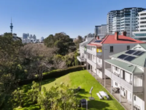 Verandahs Parkside Lodge