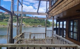 Hostal Palafito Waiwen