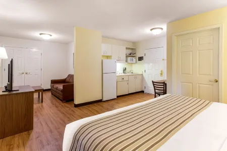 Studio 6 Myrtle Beach, SC Отели рядом с Аэропорт Миртл Бич АФБ