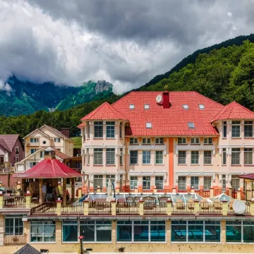 Gornyij Hrustal Apart-Hotel