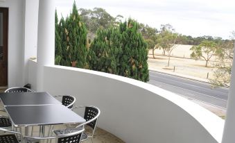 Princes Lodge Motel
