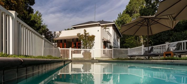 Hyde Park Guest House Hotels in Sandton