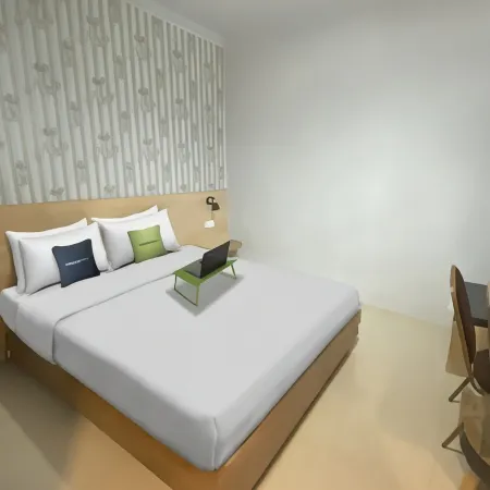 Urbanview Hotel Mulia Indah Palopo