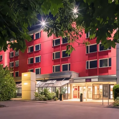 Mercure Hotel Koeln West Hotels near Vogelsang