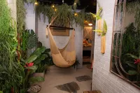 Hideaway Suites on 5th Formally 5TH East Hall - Boutique