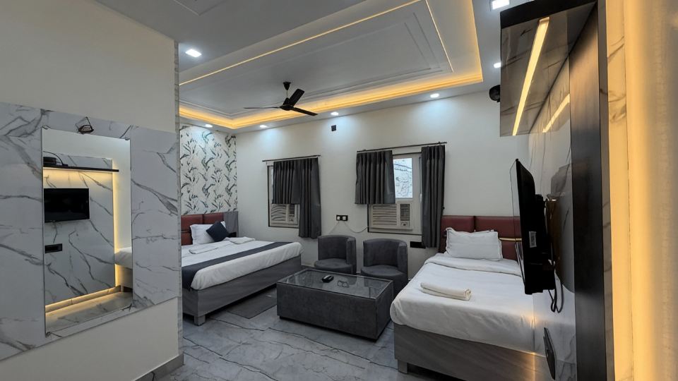 Sunaina Palace Varanasi
