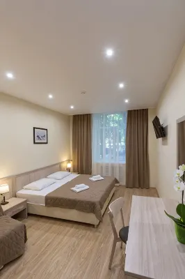 Akademik Mini-Hotel 다윈 박물관 주변 호텔