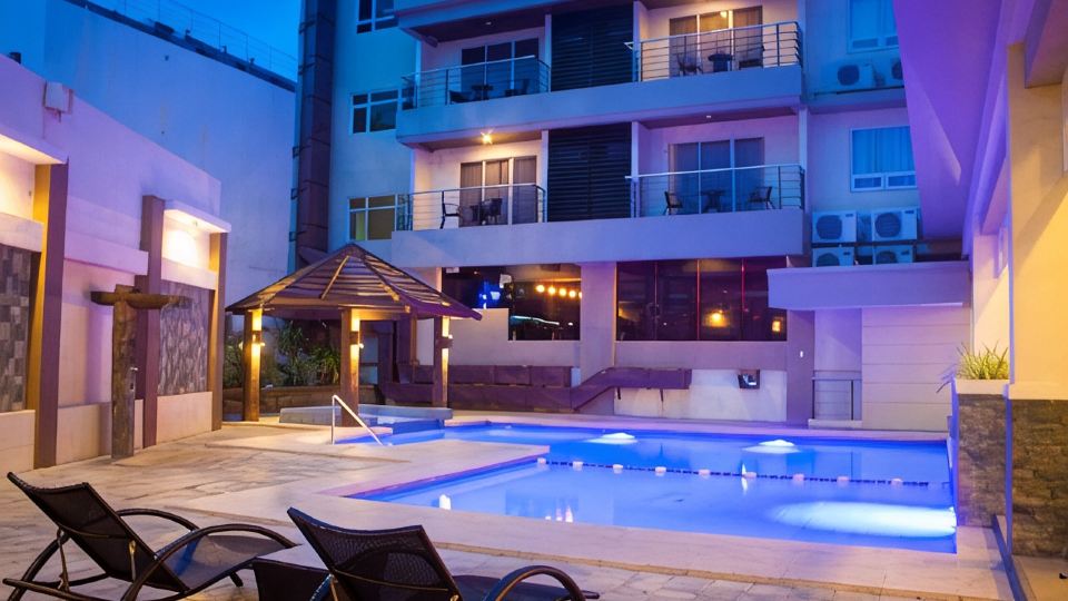 Circle Inn - Iloilo City Center