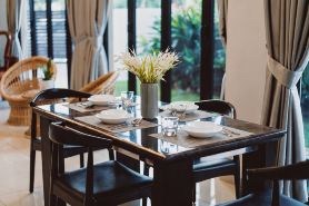 Loh Residence@Pinjistation (8pax 4br)