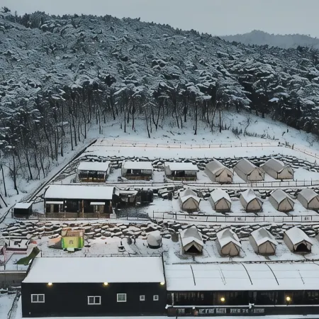 Seosan Godeunnam Glamping