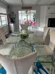 Starfish Kisses, beautiful pool home, 8 min from beach, 12 min to speed way. - Homestays