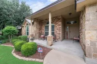 Large Belton Home near Expo Ctr - Wifi