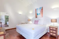 Scuba Lodge & Suites - 3-Star