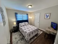 Luxury 3 BR/1 BA Home 3 Minutes to Downtown Murfreesboro & 5 Minutes to MTSU - Bungalows