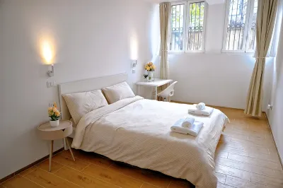 Casa Arena | Room with Shared Bathroom - Room 4 Hotels near Rogoredo Station