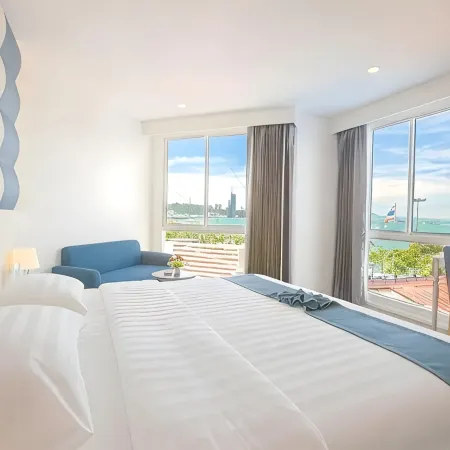 Flipper Lodge Hotel