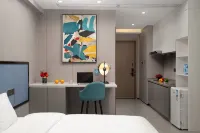 Yutai Hotel Apartment (Dongmen Pedestrian Street Luohu Port Branch)