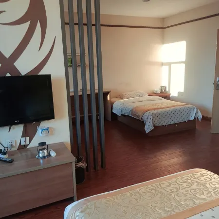 Dalat Hotel