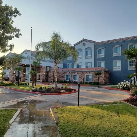 Spark by Hilton Redlands