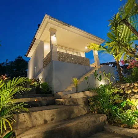 Kelingking Paradise Suites Villa Отели рядом с достопримечательностью «Пляж Келингкинг»