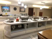 Royal Grand Pattaya Hotels near Wat Sutthawat