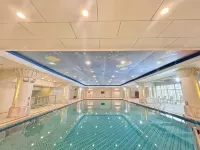 Dongfang Meijia International Hotel ( Bayi Square Nanchang Railway Station Branch) - С бассейном