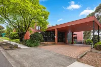 Quality Hotel Manor Hotels in Melbourne