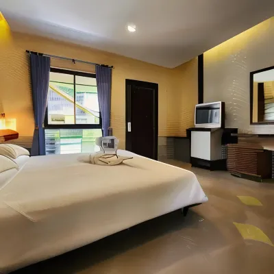 Pattaya Garden Resort Отели рядом с достопримечательностью «Пляж Наклуа»