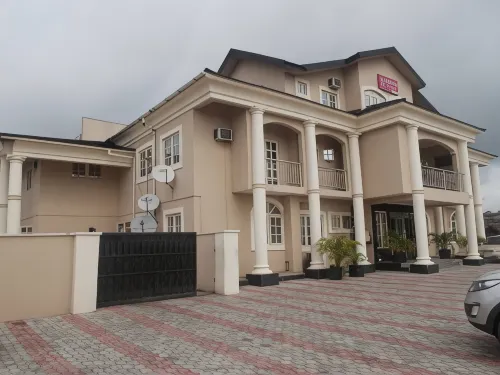 Davok Suites Uyo