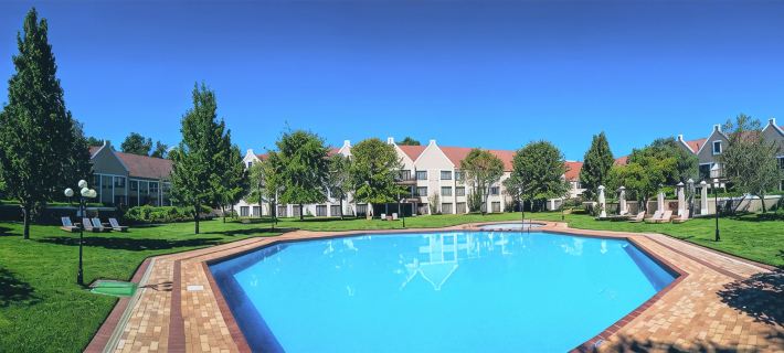 Southern Sun Bloemfontein Hotels in Motheo