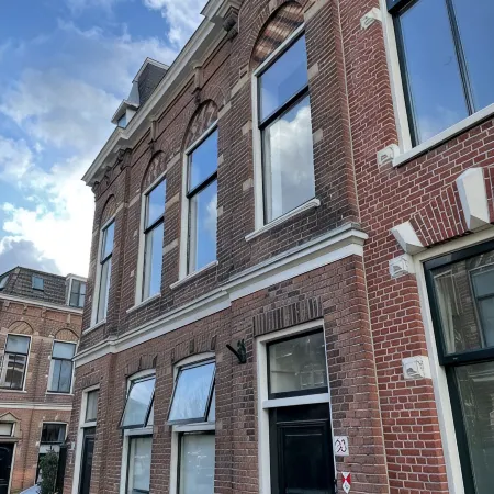 Op nog Geen 5 Minuten Lopen van Hartje Leiden, Maar Slapen in Alle Rust