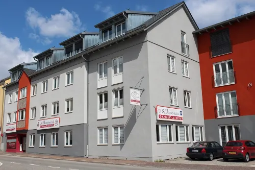 Hotel & Boarding House Schlosserwirt